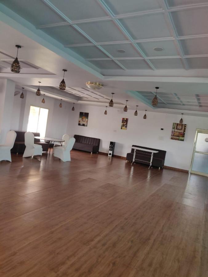 Chhatarpur Hotel Virasat By Bookingcare מראה חיצוני תמונה