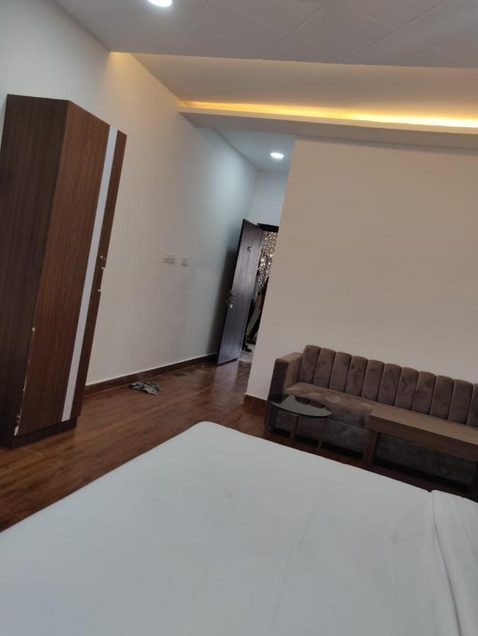 Chhatarpur Hotel Virasat By Bookingcare מראה חיצוני תמונה