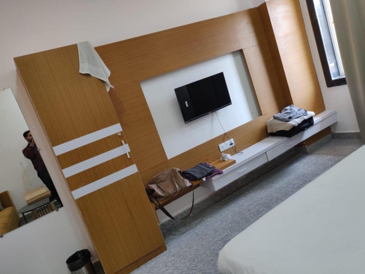 Chhatarpur Hotel Virasat By Bookingcare מראה חיצוני תמונה