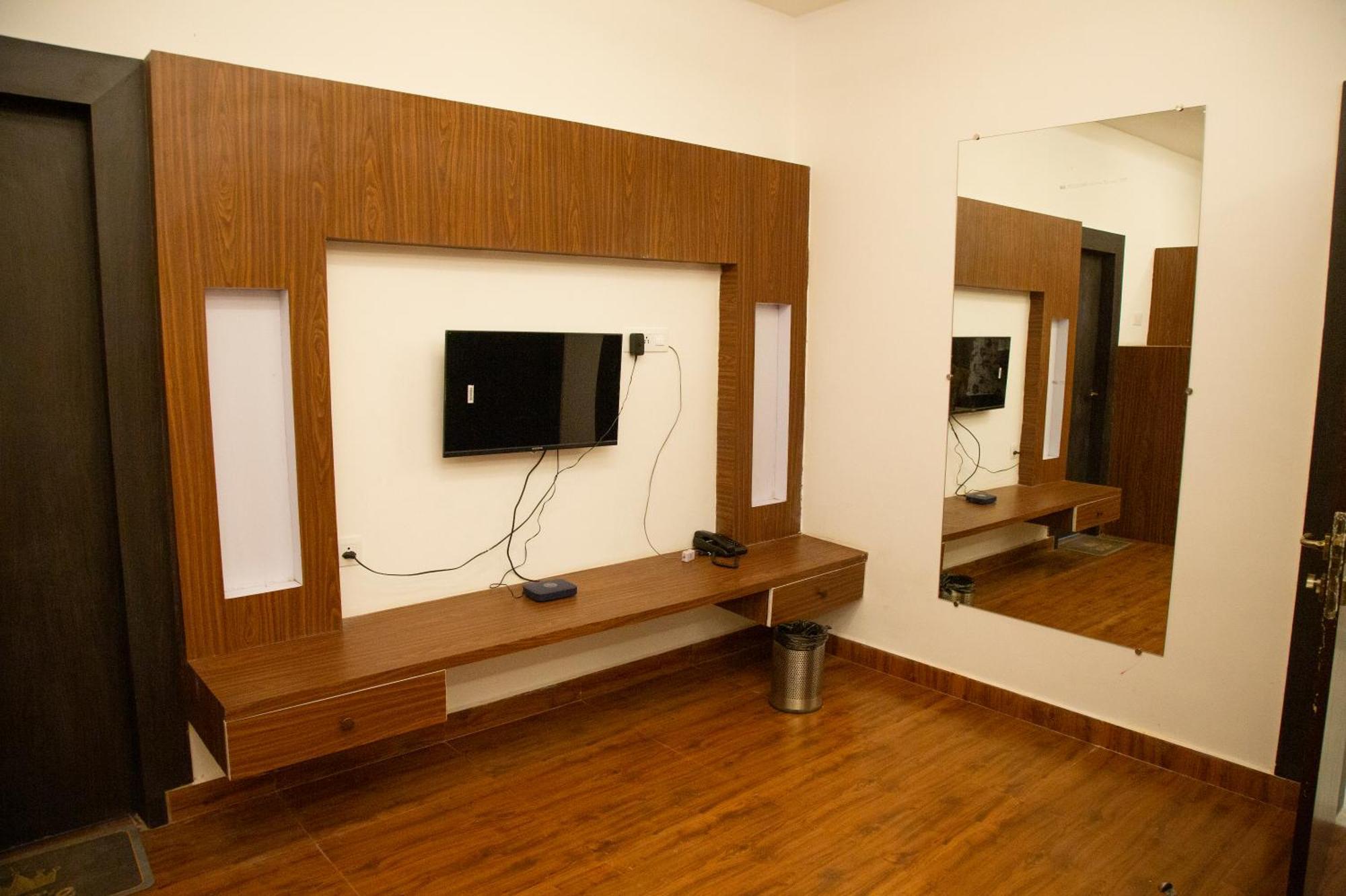 Chhatarpur Hotel Virasat By Bookingcare מראה חיצוני תמונה