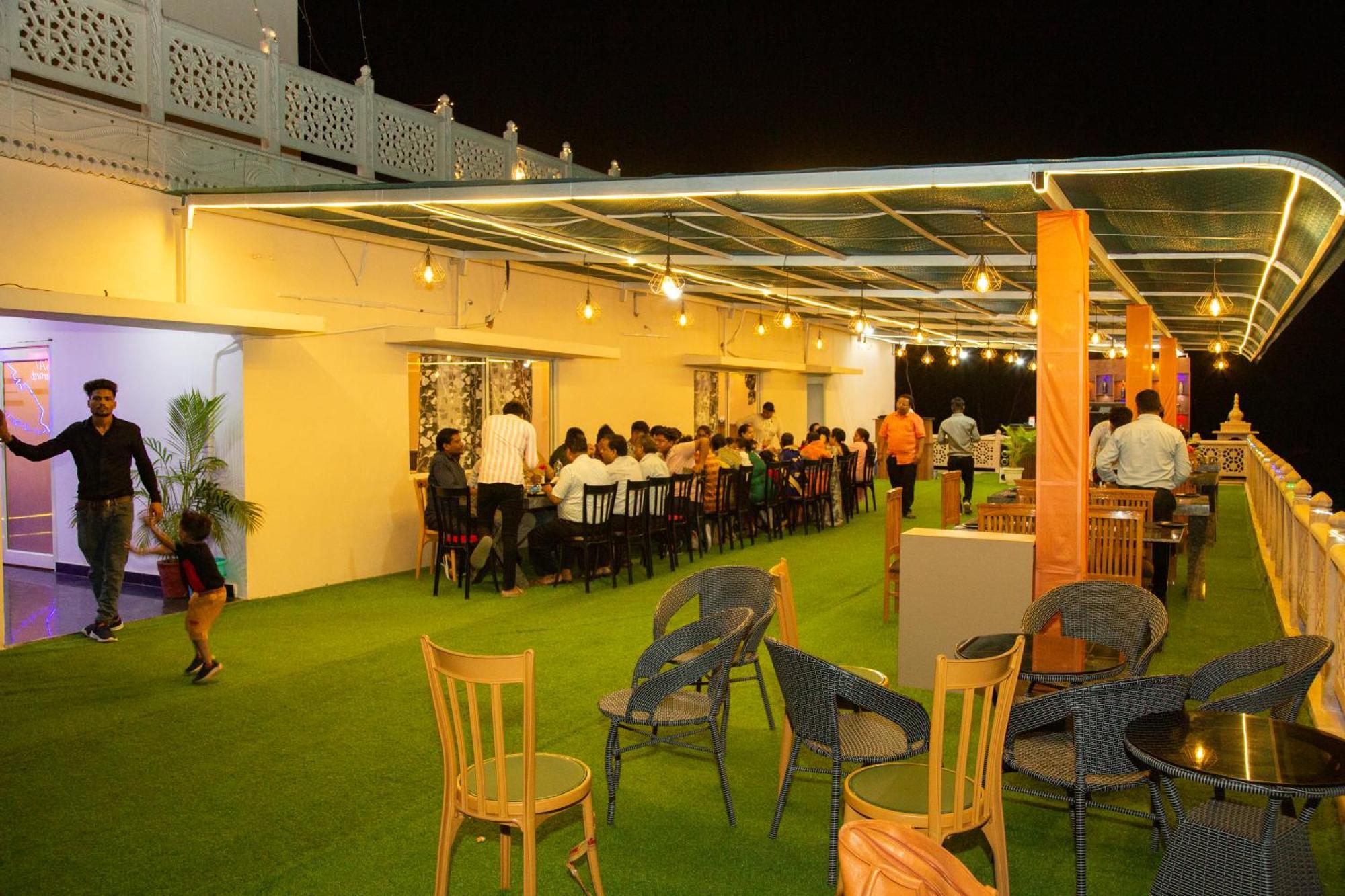 Chhatarpur Hotel Virasat By Bookingcare מראה חיצוני תמונה